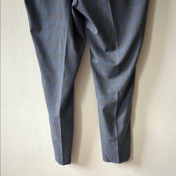 Lauren Ralph Lauren | Blue Dress Pants Classic Straight-Leg | Size 42W x 32L - Picture 5 of 5